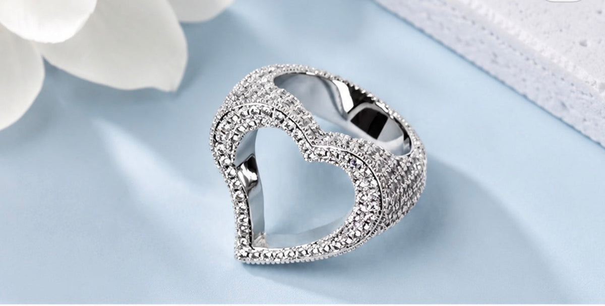 Open Heart Pave Ring - Silver